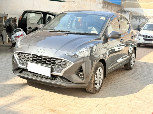 Hyundai Aura S CNG Second-hand 2022 Hyundai Aura S CNG for sale in Agra-3