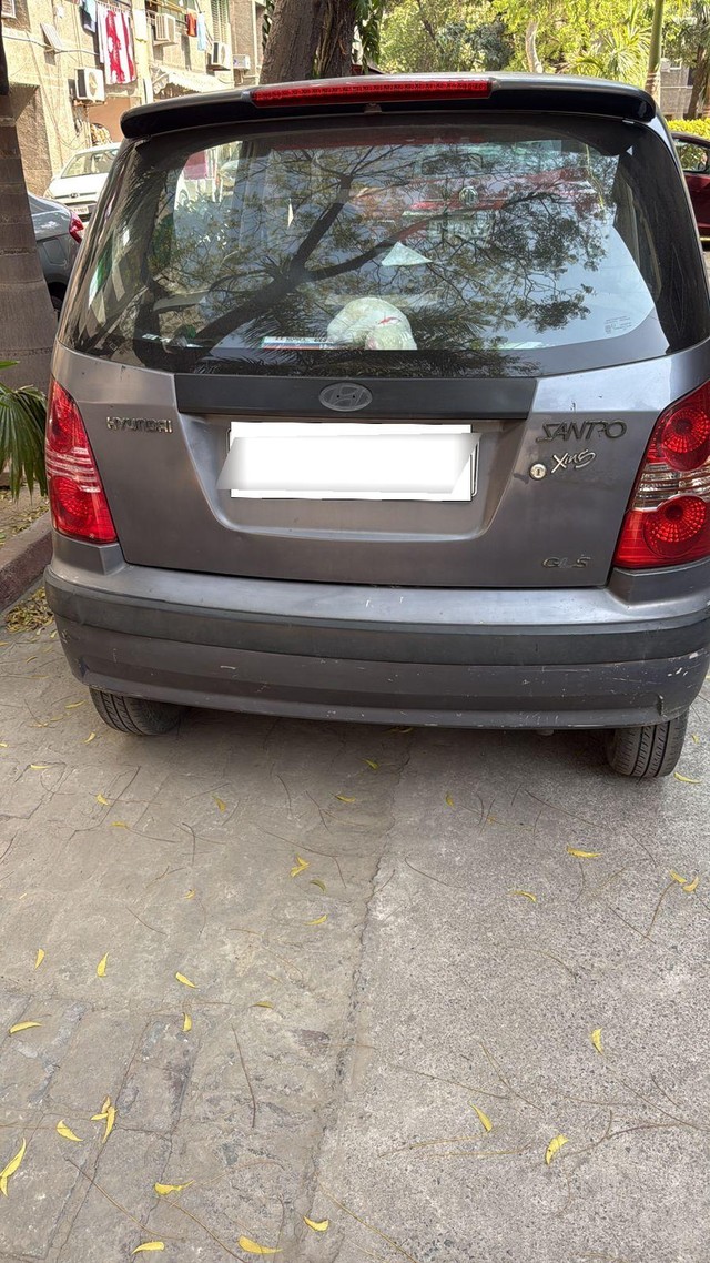 Second-hand 2011 Hyundai Santro Xing GLS for sale in New Delhi-1