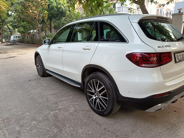 Second-hand 2020 Mercedes-Benz GLC 200 for sale in New Delhi-6