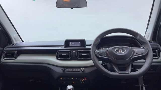 Second-hand 2022 Tata Punch Adventure for sale in Karnal-11