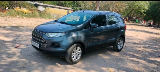 Second-hand 2017 Ford Ecosport 1.5 Ti VCT AT Titanium BSIV for sale in New Delhi-3