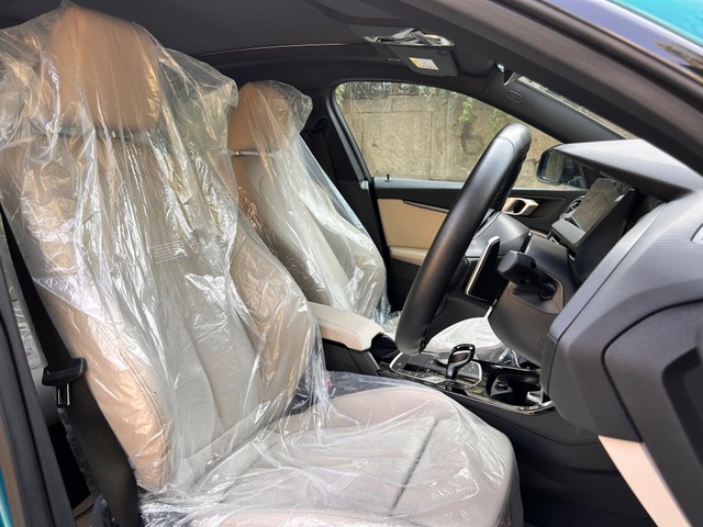 Second-hand 2022 BMW 2 Series Gran Coupe 220i M Sport BSVI for sale in New Delhi-5