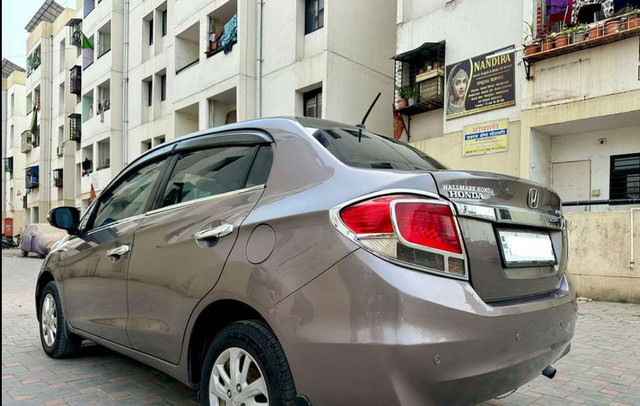 Second-hand 2013 Honda Amaze VX i-DTEC for sale in Nagpur-8
