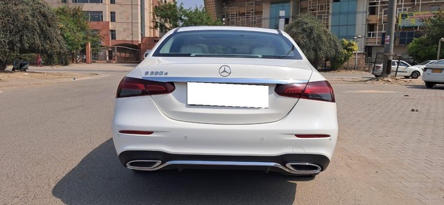 Mercedes-Benz E-Class E 220d Second-hand 2024 Mercedes-Benz E-Class E 220d for sale in New Delhi-2