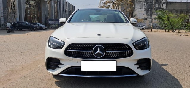 Mercedes-Benz E-Class E 220d Second-hand 2024 Mercedes-Benz E-Class E 220d for sale in New Delhi-0
