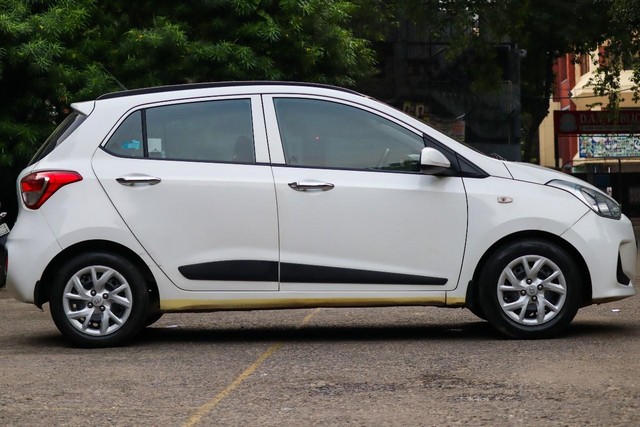 Second-hand 2018 Hyundai Grand i10 1.2 Kappa Magna BSIV for sale in New Delhi-1