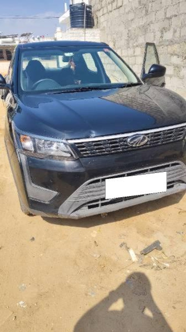 Mahindra XUV300 W4 Diesel BSVI Second-hand 2022 Mahindra XUV300 W4 Diesel BSVI for sale in Jaipur-0