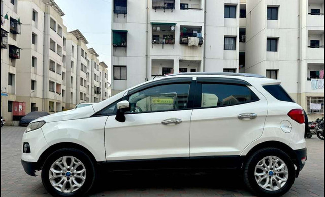 Second-hand 2015 Ford Ecosport 1.5 DV5 MT Titanium for sale in Nagpur-2