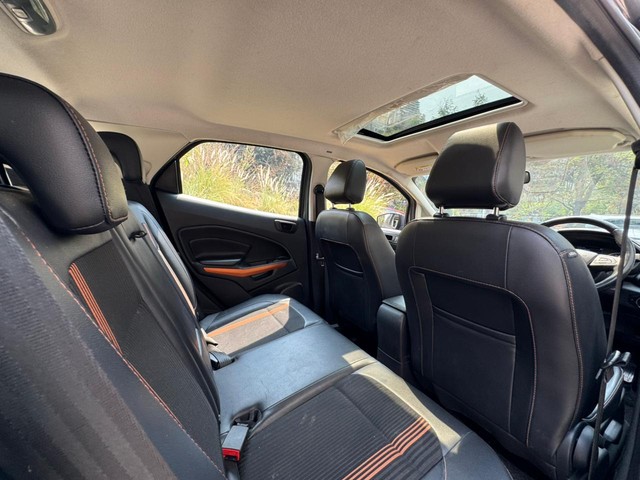 Second-hand 2020 Ford Ecosport 1.5 Diesel Titanium Plus for sale in Hyderabad-10