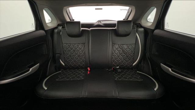 Second-hand 2016 Maruti Suzuki Baleno Alpha Diesel for sale in Lucknow-26