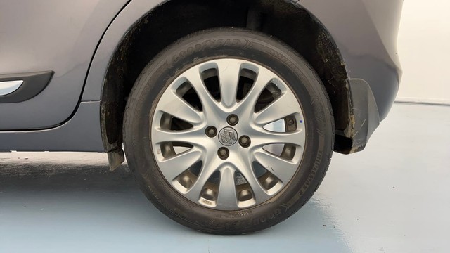 Second-hand 2016 Maruti Suzuki Baleno Alpha Diesel for sale in Lucknow-19