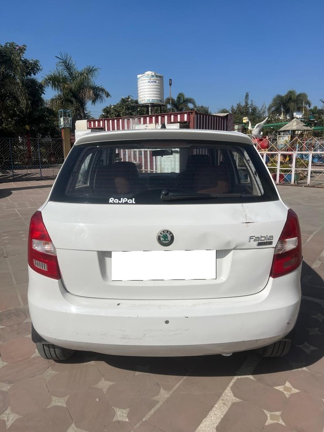 Second-hand 2013 Skoda Fabia 1.2L Diesel Elegance for sale in Bhopal-2