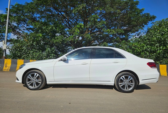 Second-hand 2016 Mercedes-Benz E-Class E250 CDI Avantgarde for sale in Mumbai-2