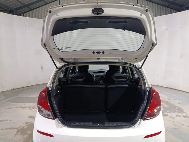 Second-hand 2012 Hyundai i20 Sportz 1.2 for sale in Kochi-35