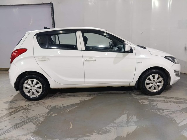 Second-hand 2012 Hyundai i20 Sportz 1.2 for sale in Kochi-2