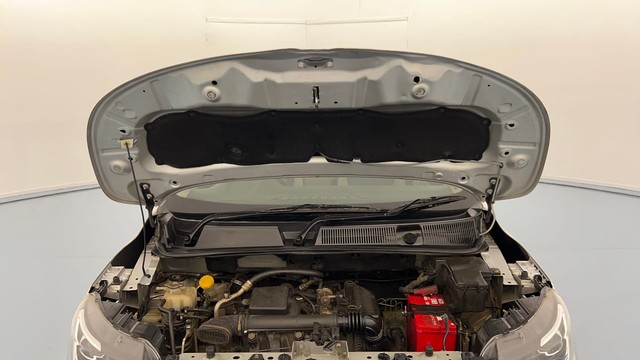 Second-hand 2023 Renault Triber RXT for sale in Lucknow-8