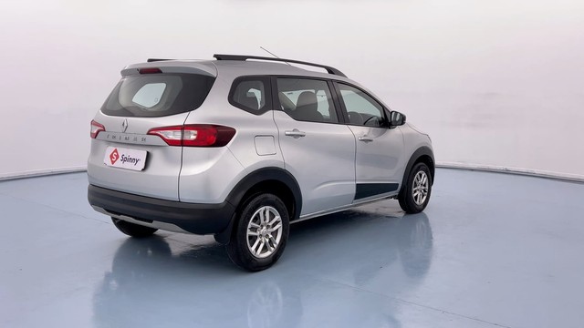 Second-hand 2023 Renault Triber RXT for sale in Lucknow-3