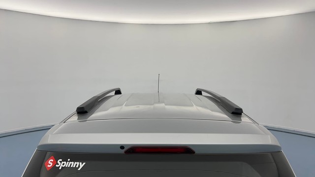 Second-hand 2023 Renault Triber RXT for sale in Lucknow-22