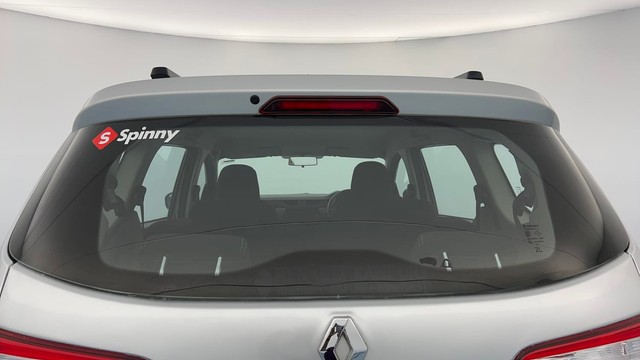 Second-hand 2023 Renault Triber RXT for sale in Lucknow-30