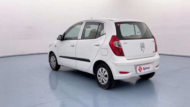 Second-hand 2013 Hyundai i10 Magna 1.2 for sale in Lucknow-5