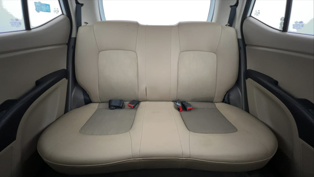 Second-hand 2013 Hyundai i10 Magna 1.2 for sale in Lucknow-25