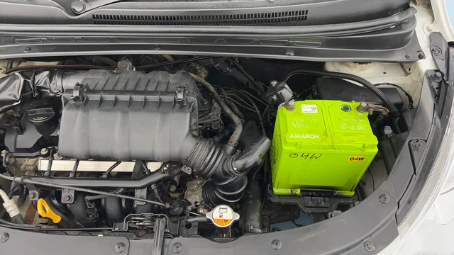 Second-hand 2013 Hyundai i10 Magna 1.2 for sale in Lucknow-39