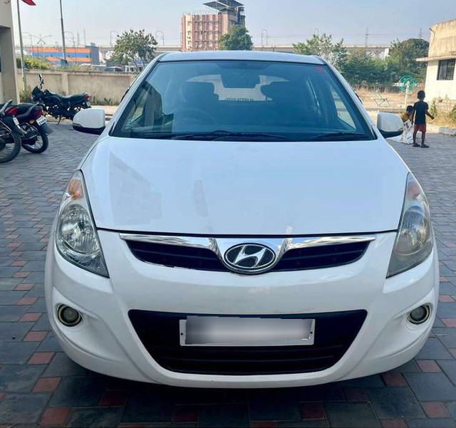 Second-hand 2011 Hyundai i20 1.2 Asta for sale in Nagpur-3