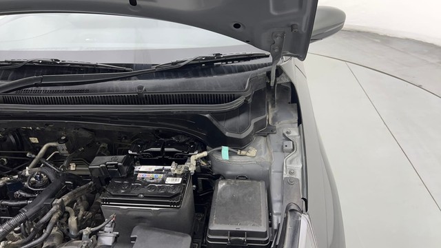 Second-hand 2024 Hyundai i20 Asta 1.2 for sale in Noida-35