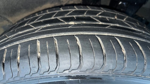 Second-hand 2024 Hyundai i20 Asta 1.2 for sale in Noida-23