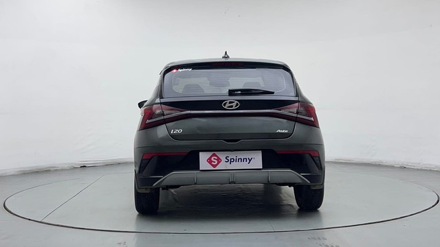 Second-hand 2024 Hyundai i20 Asta 1.2 for sale in Noida-4