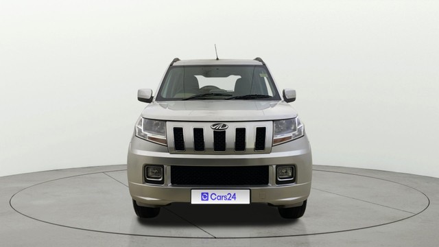 Second-hand 2015 Mahindra TUV 300 T8 for sale in Mumbai-18