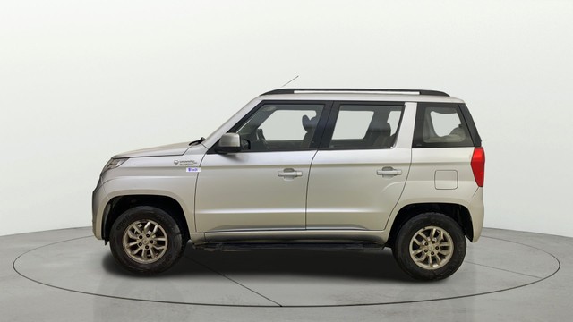 Second-hand 2015 Mahindra TUV 300 T8 for sale in Mumbai-16