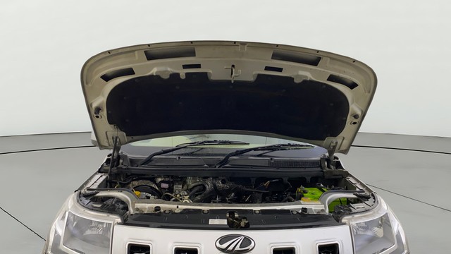 Second-hand 2015 Mahindra TUV 300 T8 for sale in Mumbai-19