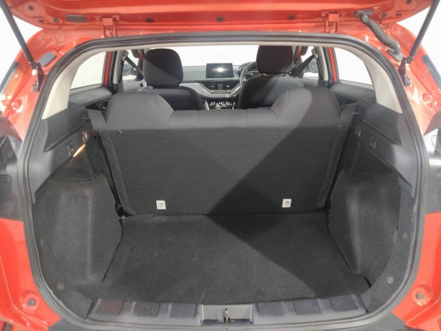 Second-hand 2022 Tata Nexon XMA AMT S for sale in Kochi-9