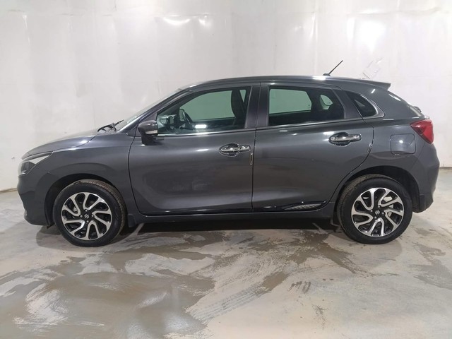 Second-hand 2023 Maruti Suzuki Baleno Alpha AMT for sale in Kochi-6