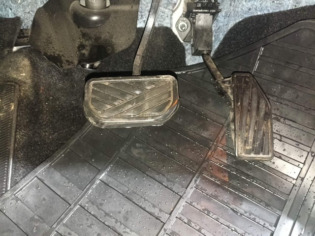 Second-hand 2023 Maruti Suzuki Baleno Alpha AMT for sale in Kochi-14