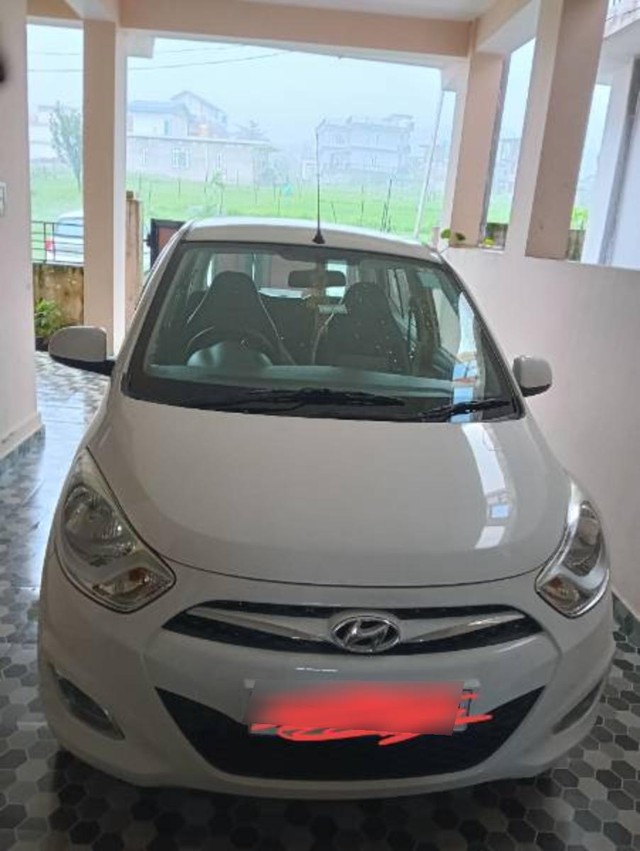 Second-hand 2016 Hyundai i10 Sportz 1.1L for sale in Hamirpur(HP)-3