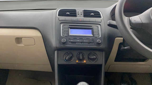 Volkswagen Polo Petrol Comfortline 1.2L Second-hand 2013 Volkswagen Polo Petrol Comfortline 1.2L for sale in Hyderabad-0