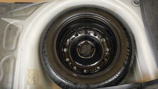 Volkswagen Polo Petrol Comfortline 1.2L Second-hand 2013 Volkswagen Polo Petrol Comfortline 1.2L for sale in Hyderabad-30