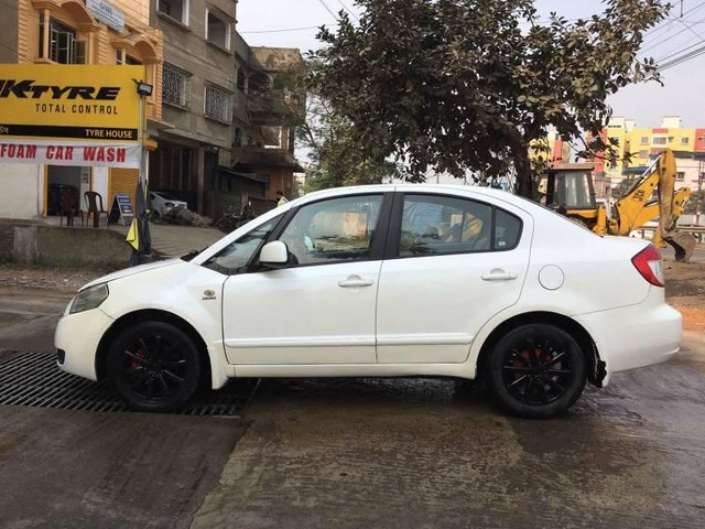 Second-hand 2012 Maruti Suzuki SX4 Celebration Diesel for sale in Haldia-1