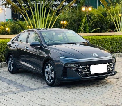 Second-hand 2023 Hyundai Verna SX Opt for sale in Surat