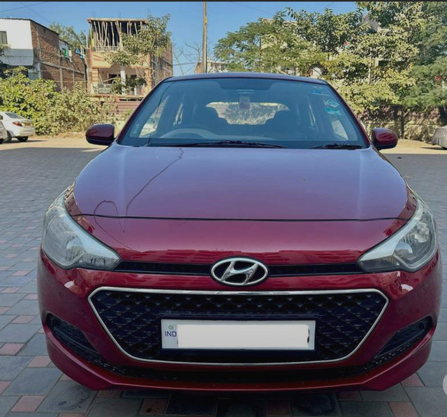 Second-hand 2014 Hyundai i20 Magna 1.2 for sale in Nagpur-4