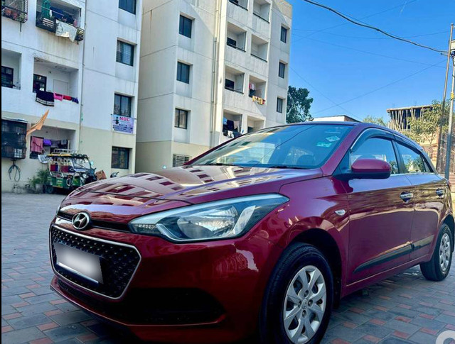 Second-hand 2014 Hyundai i20 Magna 1.2 for sale in Nagpur-3