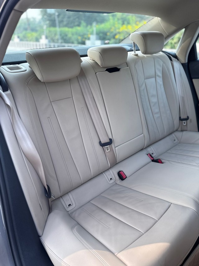 Audi A4 Premium Plus Second-hand 2021 Audi A4 Premium Plus for sale in Surat-10