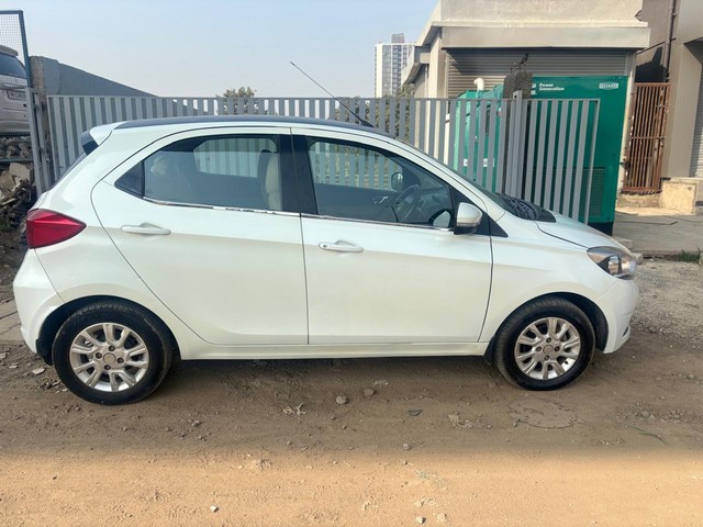 Second-hand 2017 Tata Tiago 1.2 Revotron XZ for sale in Pune-1
