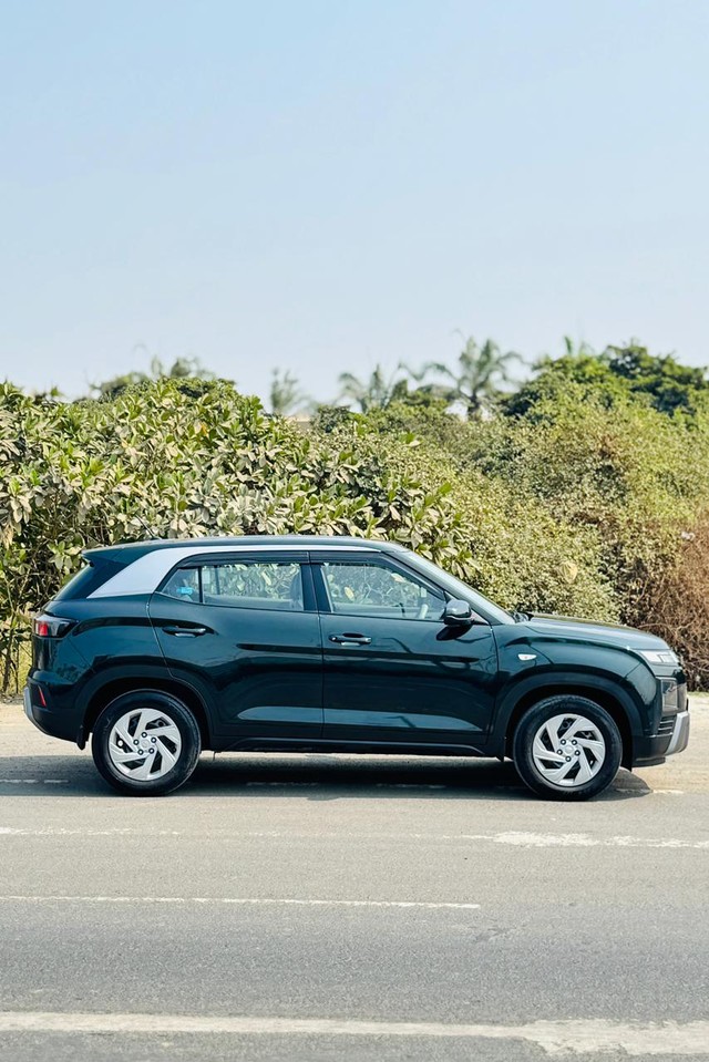 Second-hand 2024 Hyundai Creta E for sale in Surat-1