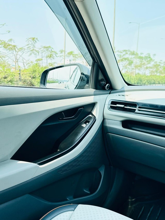 Second-hand 2024 Hyundai Creta E for sale in Surat-7