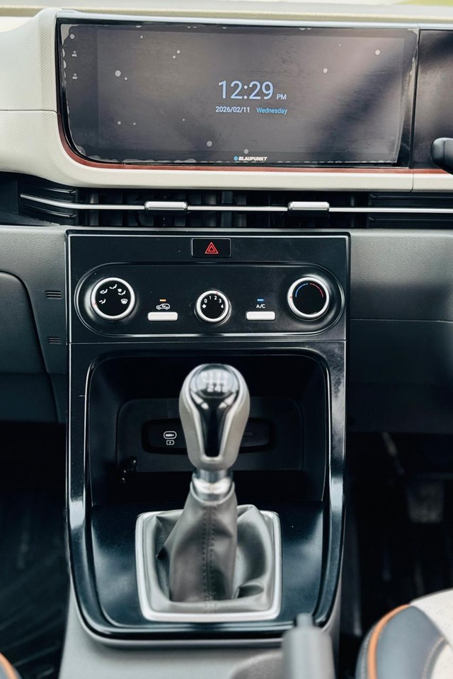 Second-hand 2024 Hyundai Creta E for sale in Surat-16