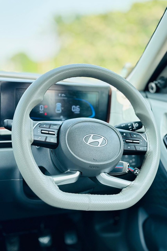 Second-hand 2024 Hyundai Creta E for sale in Surat-13