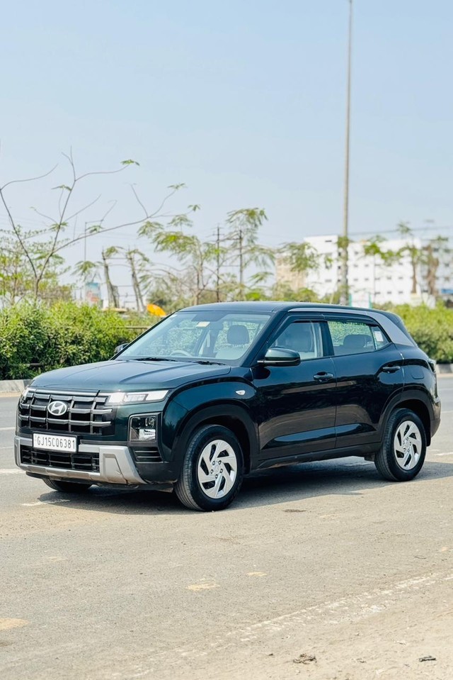Second-hand 2024 Hyundai Creta E for sale in Surat-6